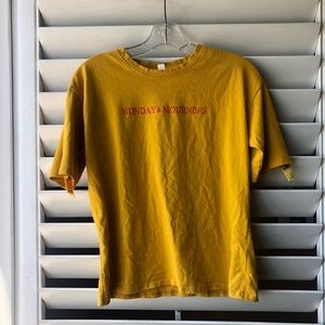✨Mustard Yellow Tee✨